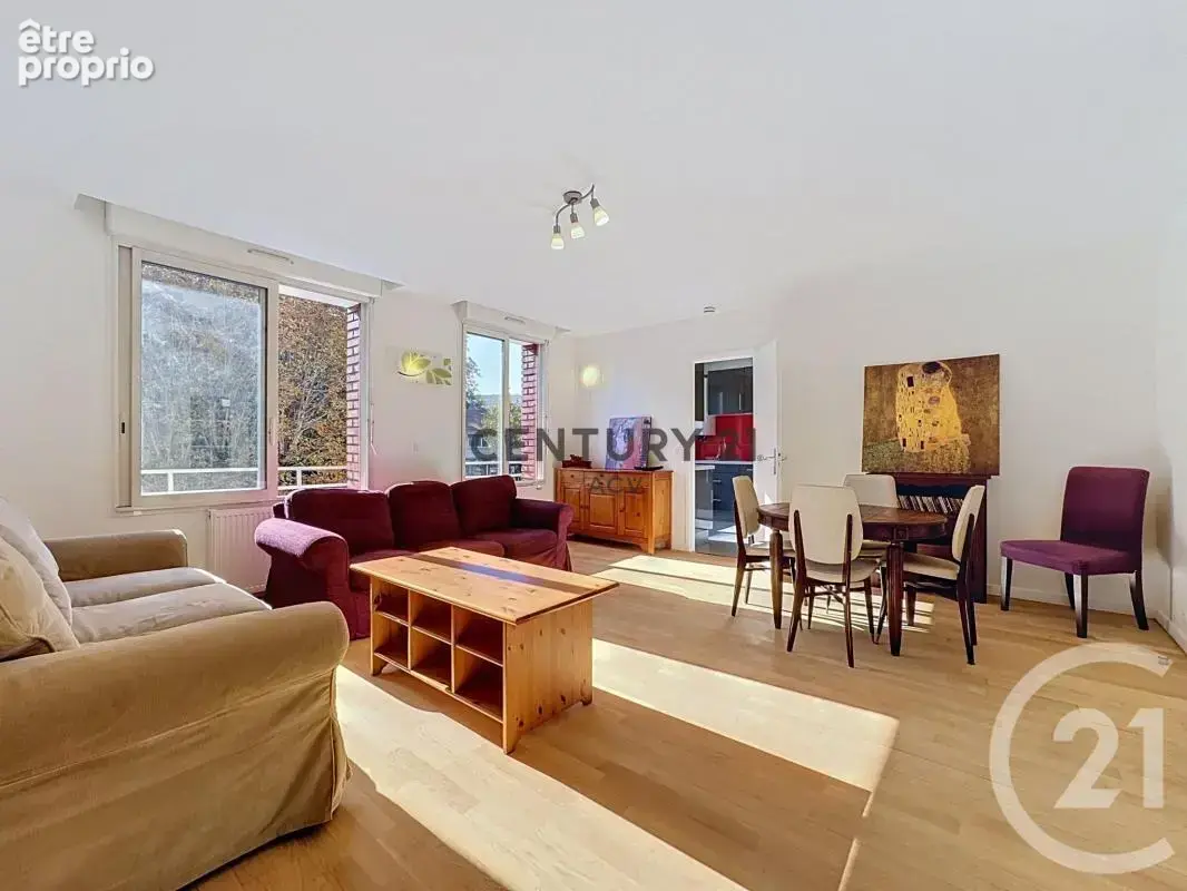 Appartement à MAISONS-ALFORT