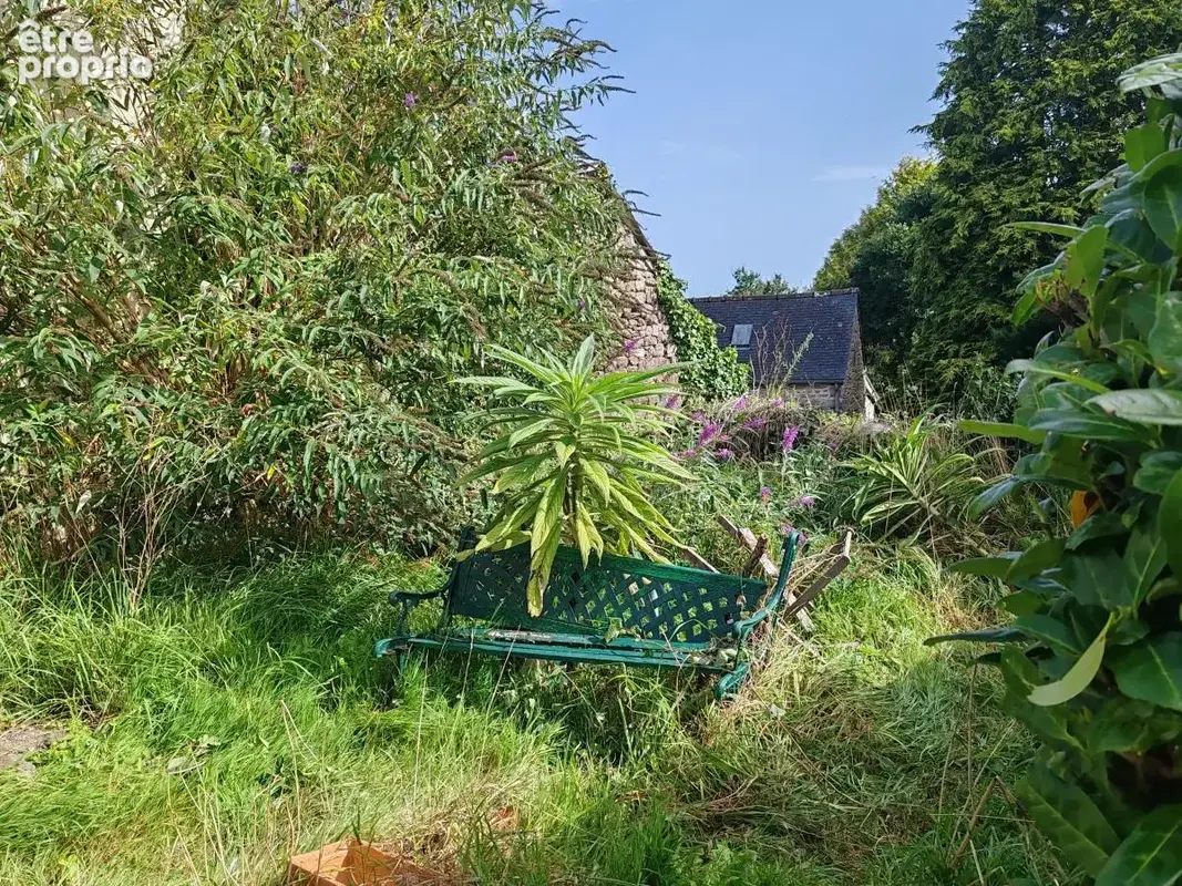 Maison 40 m² à Le Cloitre-Saint-Thegonnec  - photo 4