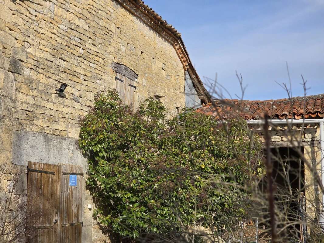 Maison à SAINT-ANTONIN-NOBLE-VAL