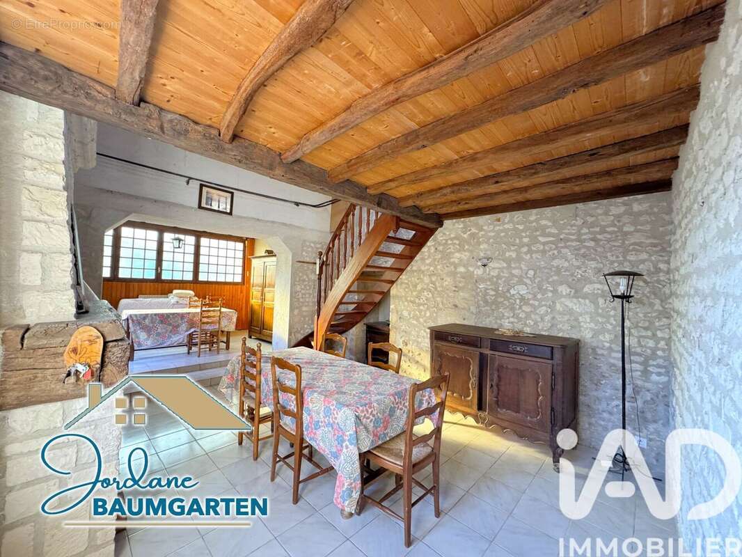 Photo 3 - Maison à CHENAC-SAINT-SEURIN-D&#039;UZET