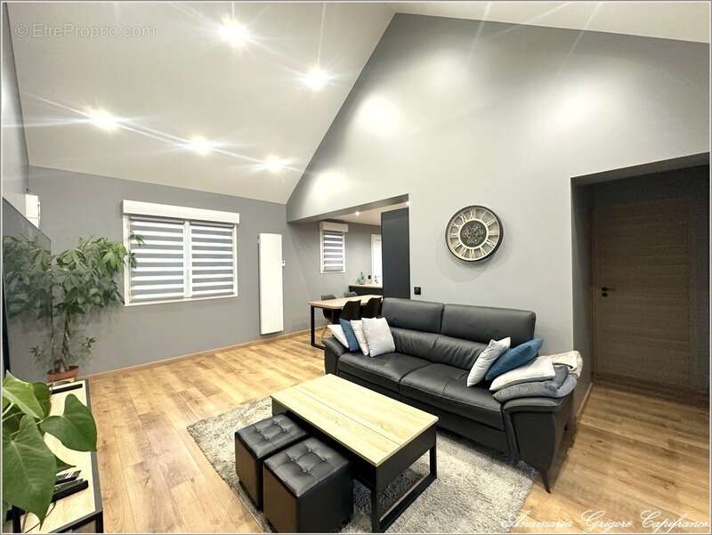 Maison à COURVILLE-SUR-EURE