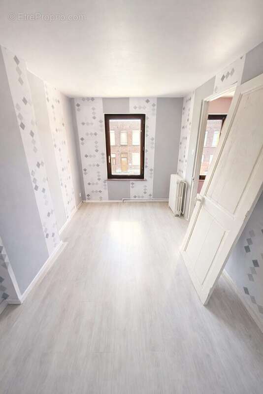 Maison à LE CATEAU-CAMBRESIS