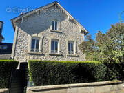 Maison à RIOM-ES-MONTAGNES