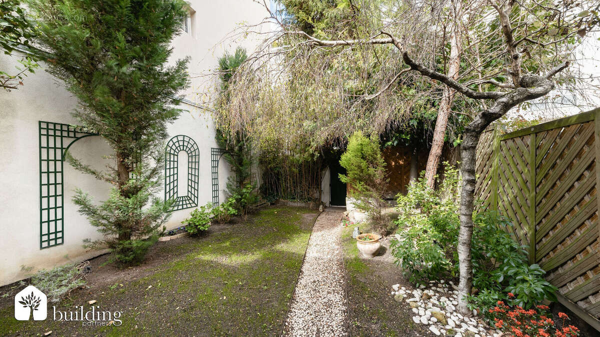 Maison à ASNIERES-SUR-SEINE