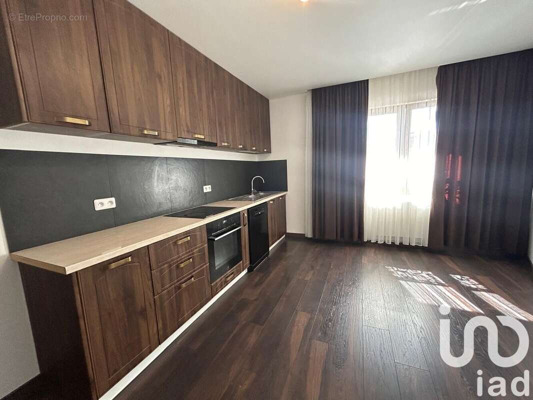 Photo 3 - Maison à LE BLANC-MESNIL