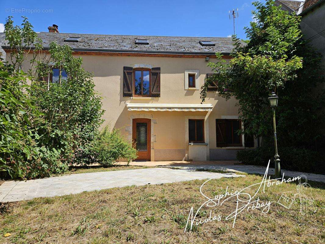 Maison à JANVILLE