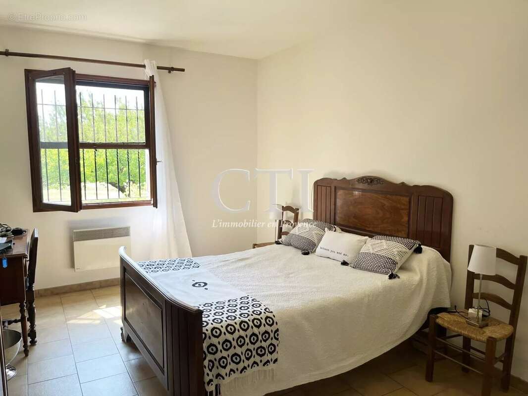 Propriété à vendre proche centre-ville de Grignan - photo 9
