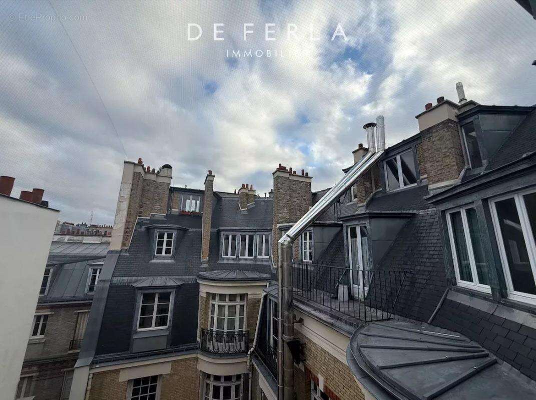 Appartement à PARIS-7E