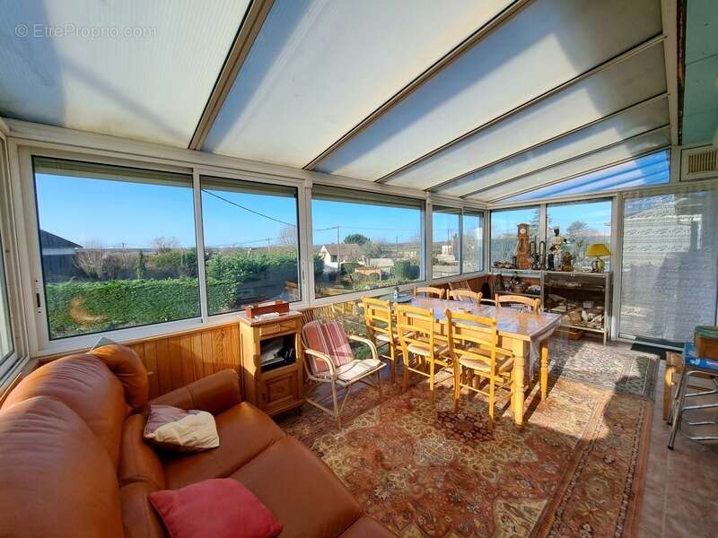 Maison à ROCHES-PREMARIE-ANDILLE