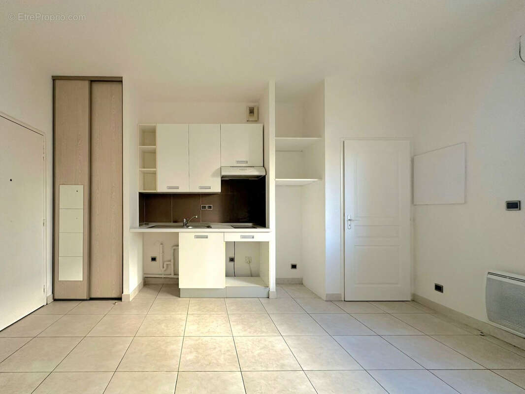 Appartement à HYERES