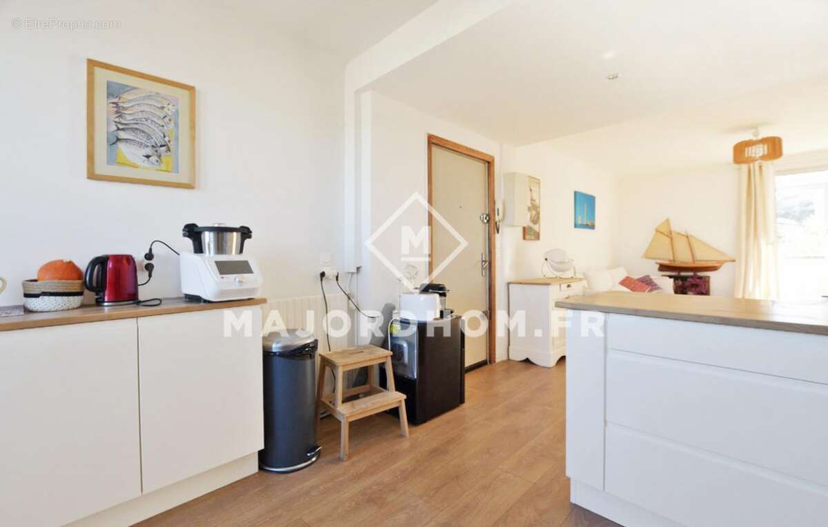 Appartement à MARSEILLE-7E