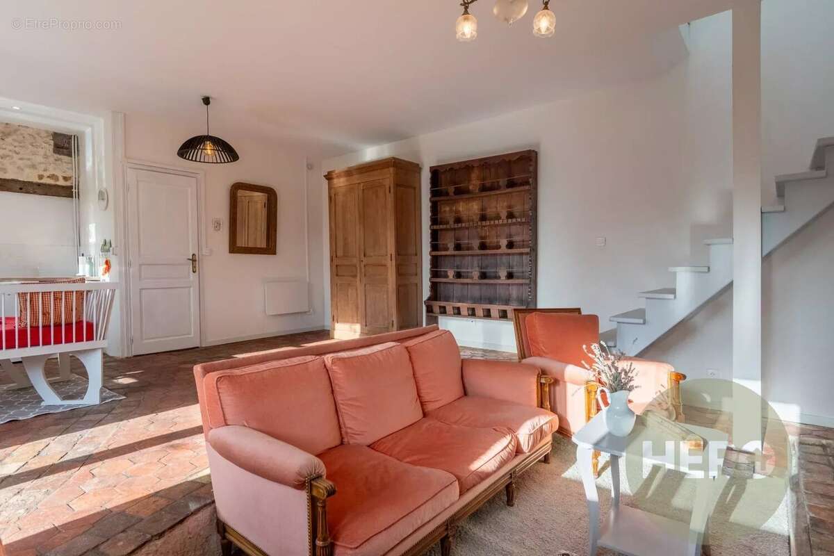 Maison à MONTFORT-L&#039;AMAURY