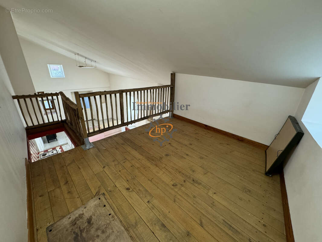 Maison à SAINT-ROME-DE-CERNON