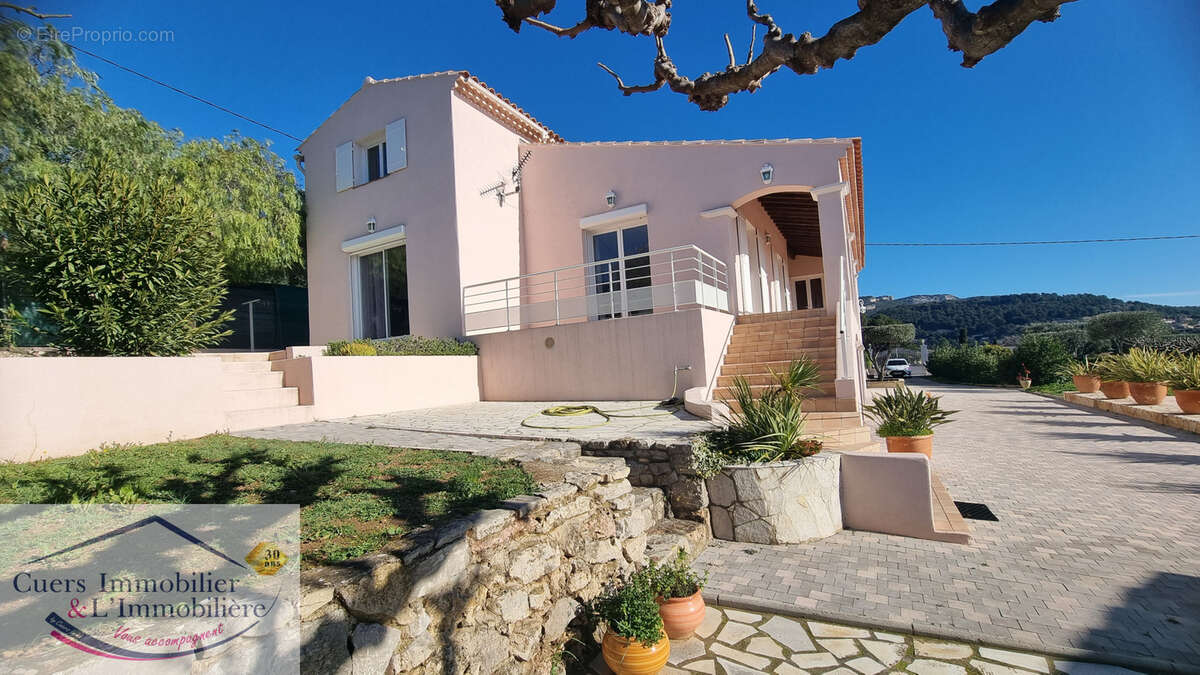 Maison à OLLIOULES