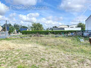 Terrain à LA MEAUGON