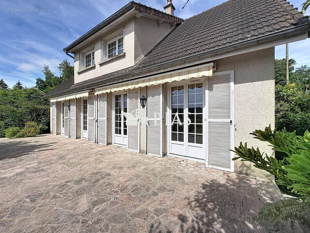 Maison à BEAUMONT-LE-ROGER