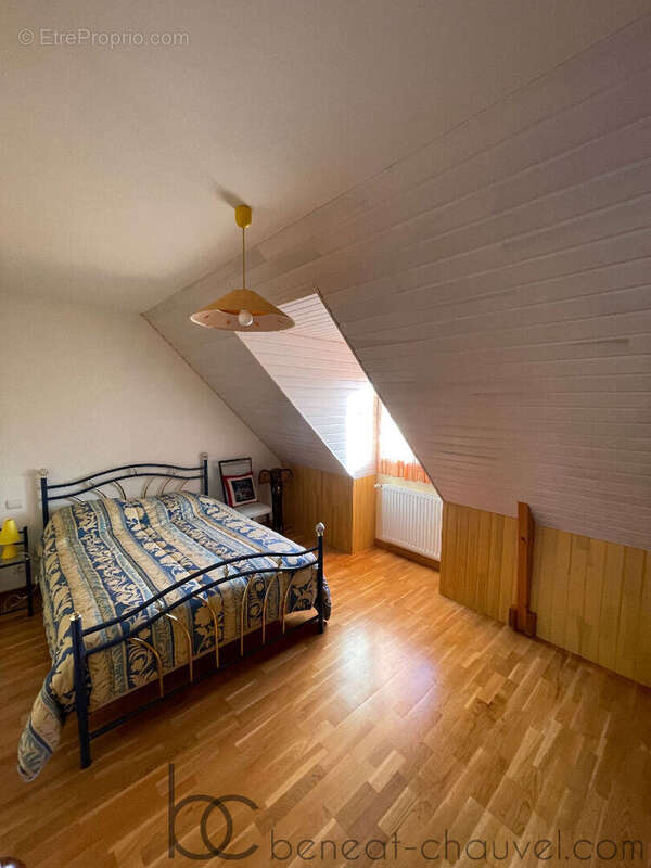 Saint-Avé - Maison 7 pièces - 147 m² sur 1500 m² de terrain - photo 11