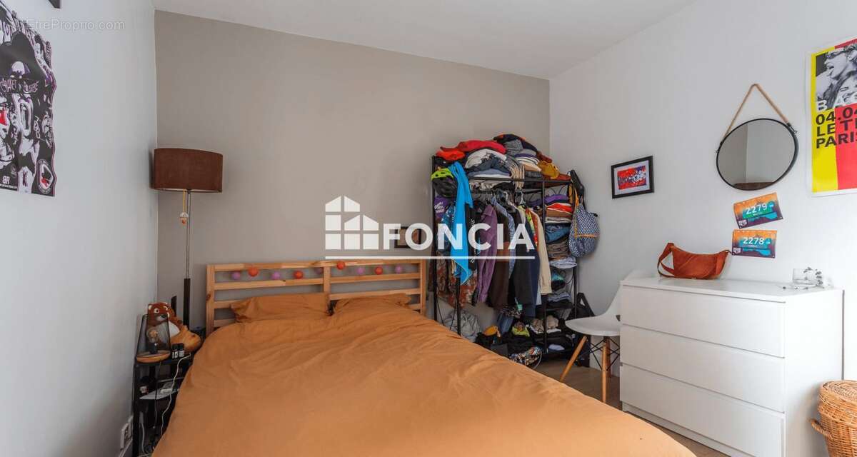 Maison à L&#039;HAY-LES-ROSES