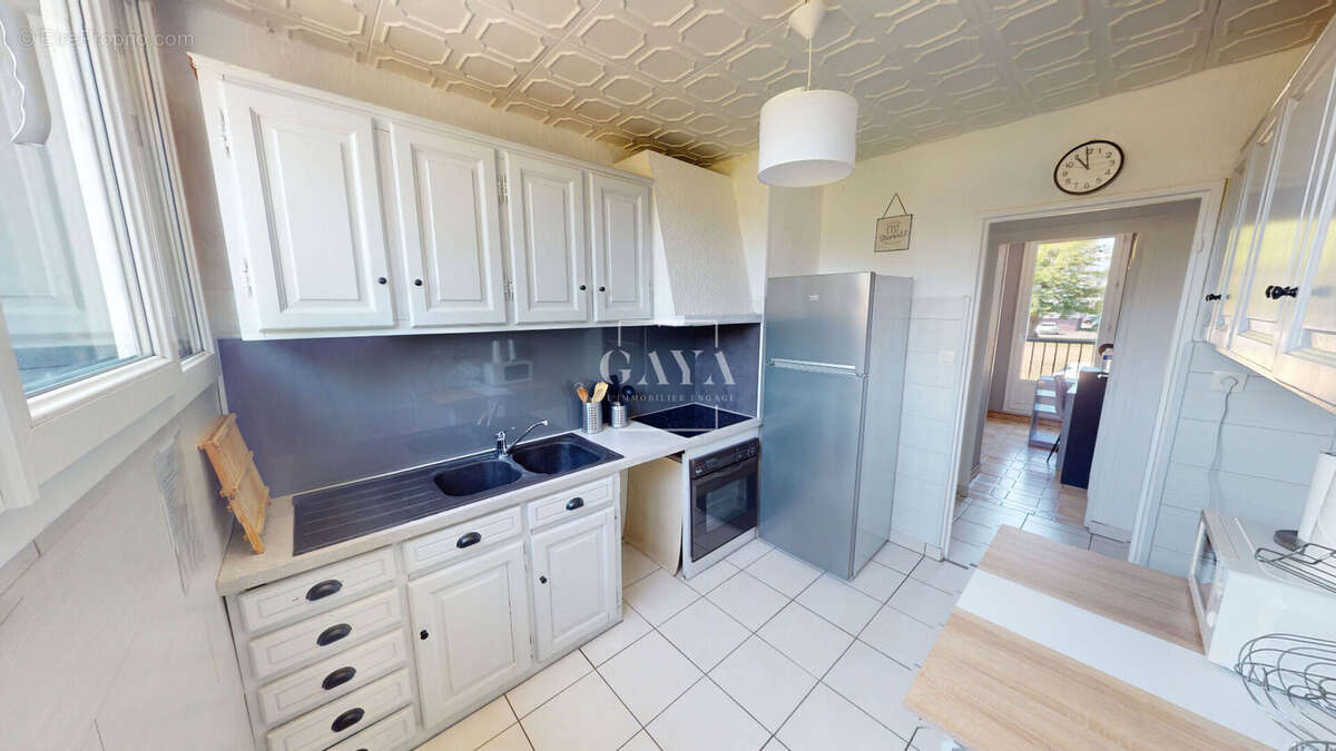 Appartement T4 de 69m2  spécial investisseur à saint martin d'hères - photo 4