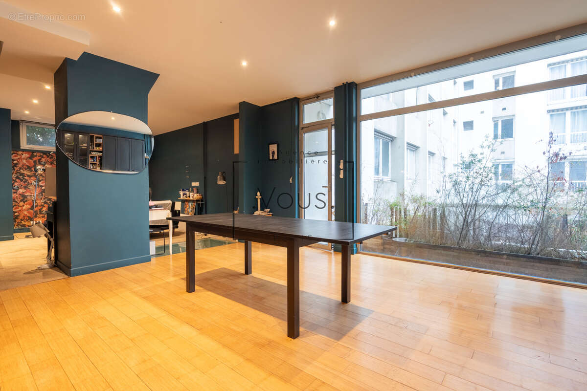 Appartement à PARIS-20E