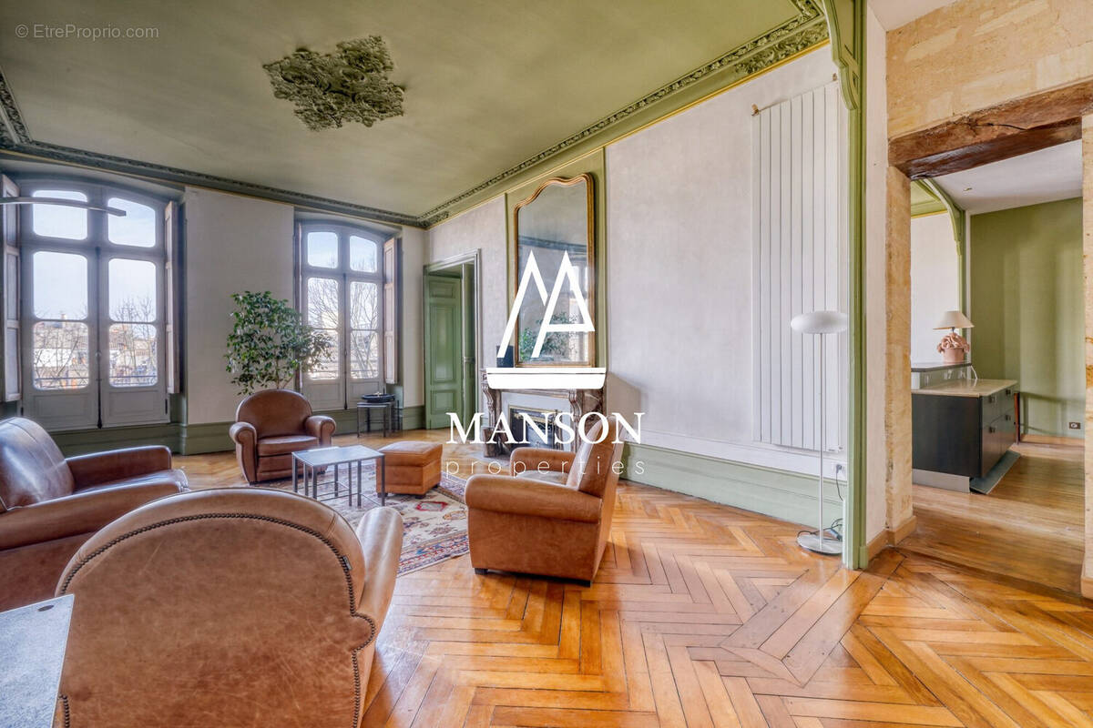 Appartement à BORDEAUX