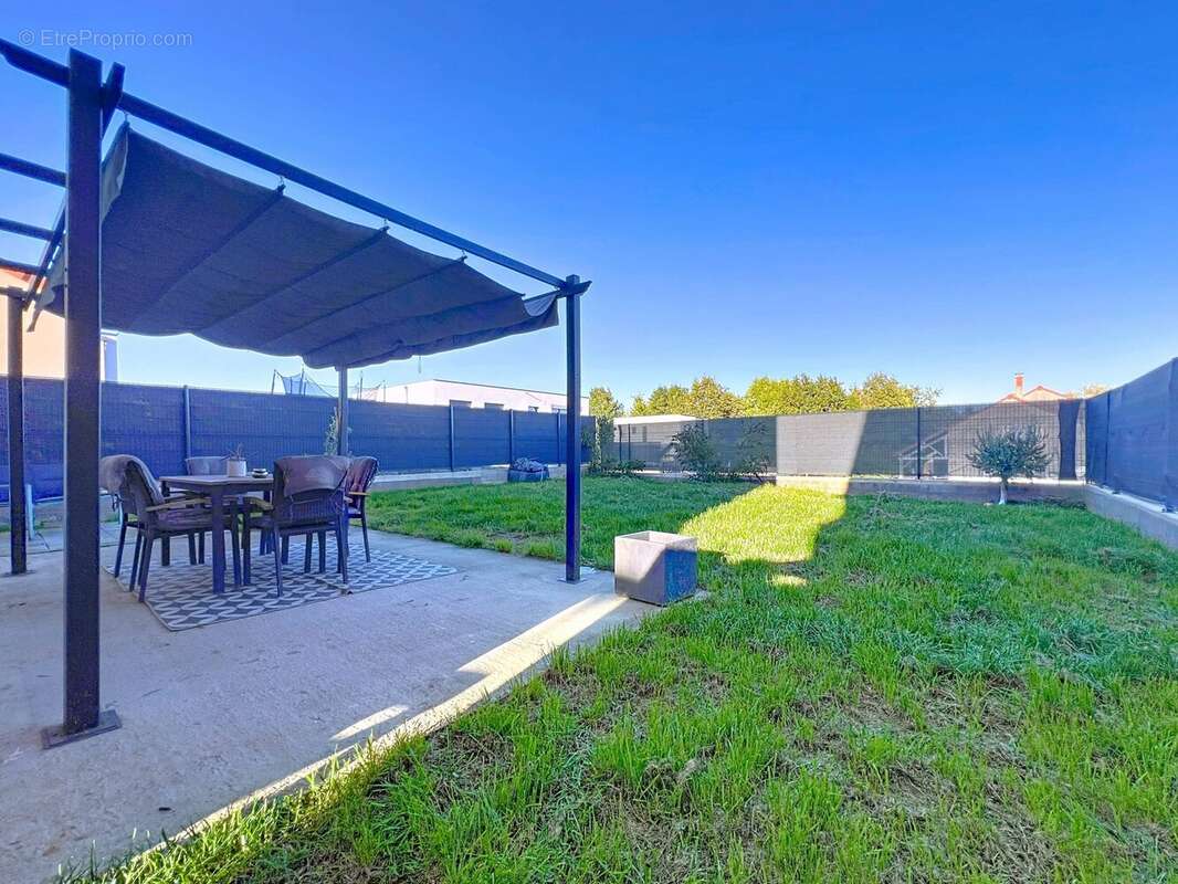 Maison à LORRY-MARDIGNY