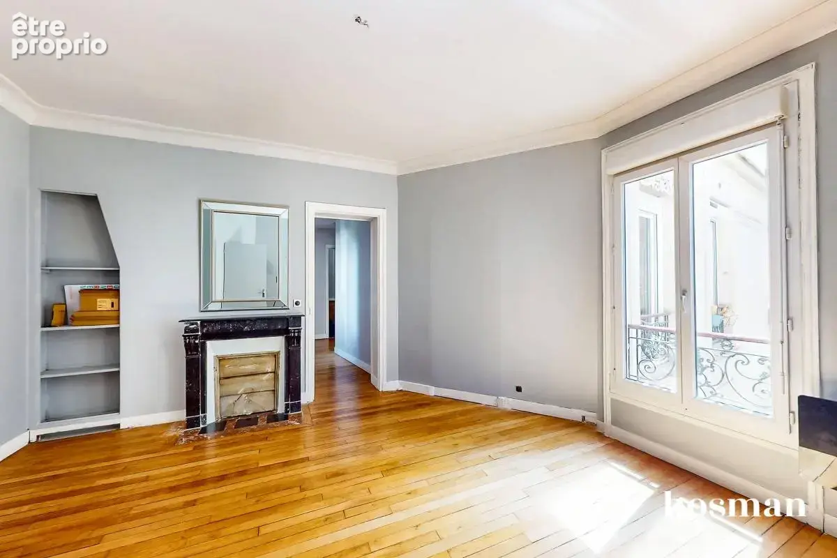 Appartement à PARIS-17E