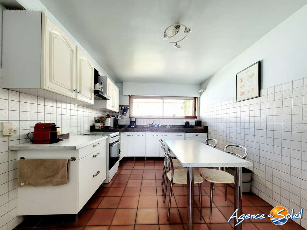 Maison 125 m² à Canet-En-Roussillon  - photo 7