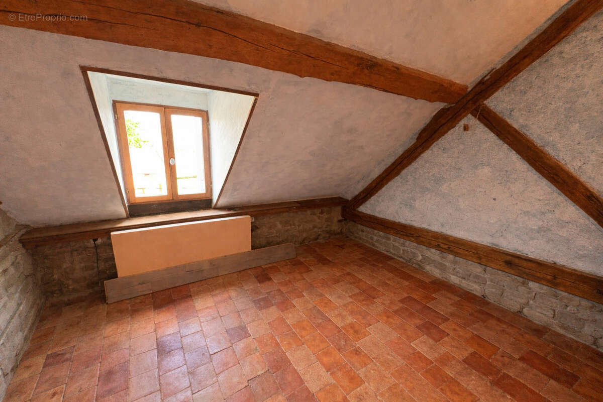 Maison à SAISY