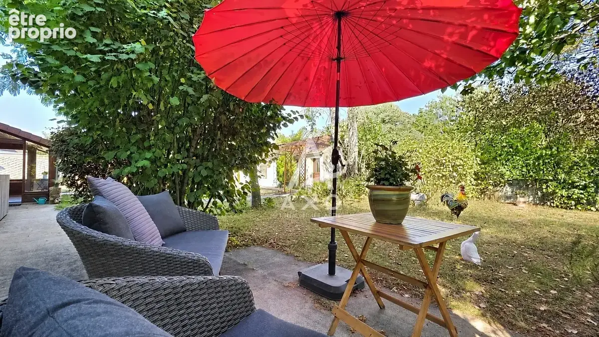A VENDRE à CEPOY  Vaste maison de caractère, 5 chambres et nombreuses dépendances - photo 20