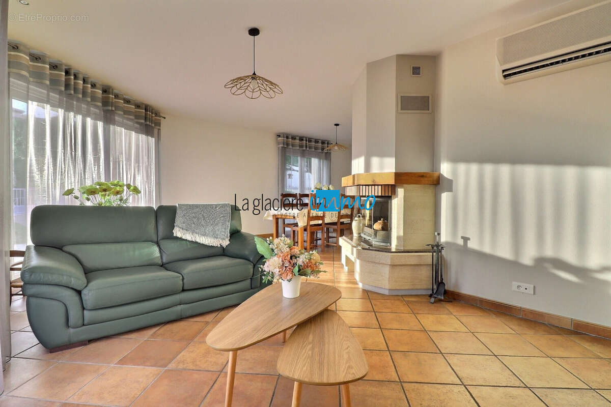 Maison à CLERMONT-FERRAND