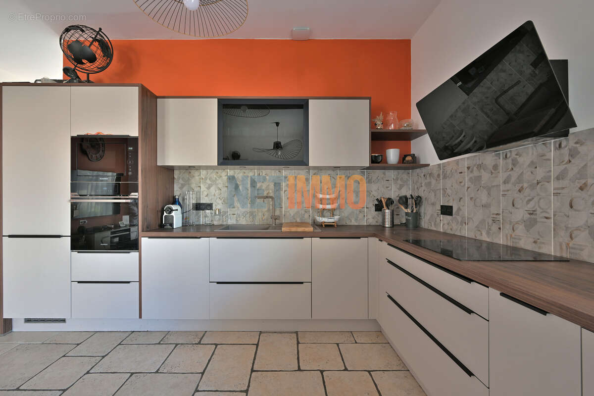 Villa plain-pied avec piscine - photo 4