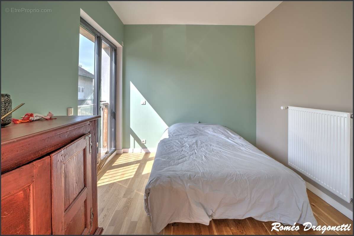 Dpt Ain (01), à vendre PREVESSIN MOENS appartement T4 de 153,89 m² - photo 9