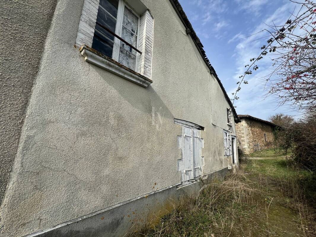 Maison à ROCHECHOUART