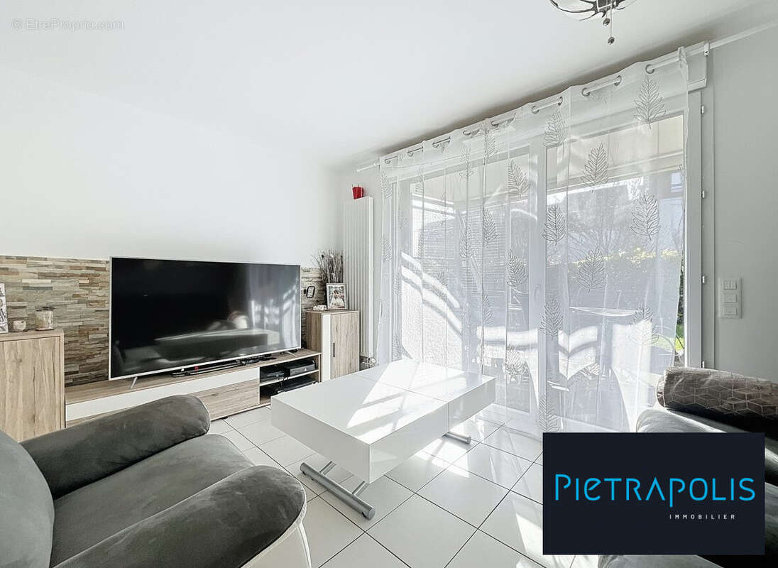 Appartement à CHEVIGNY-SAINT-SAUVEUR