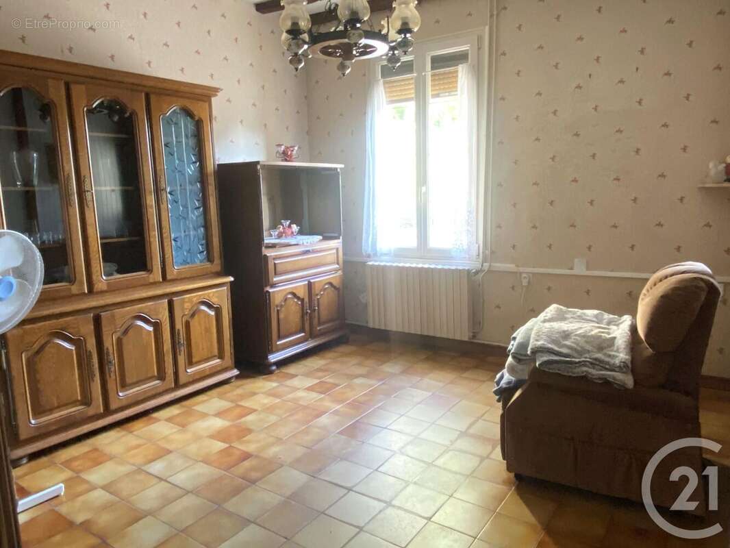 Photo 2 - Maison à BEAUVAIS