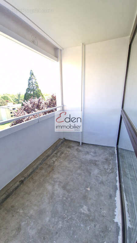 Ferney voltaire - appartement t3 - vue exceptionnelle! - photo 16