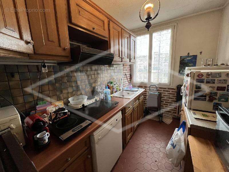 Appartement à CORBEIL-ESSONNES