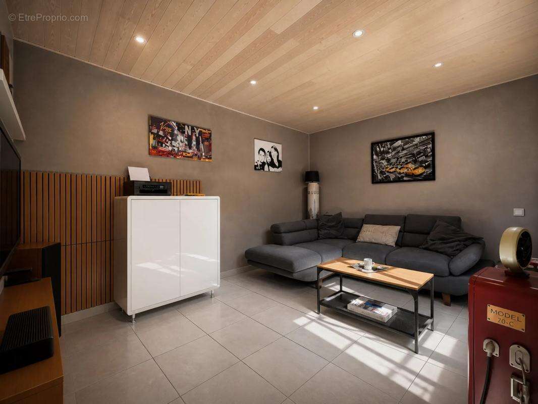 Maison de 5 pièces de 144 m² à Gerzat - photo 5