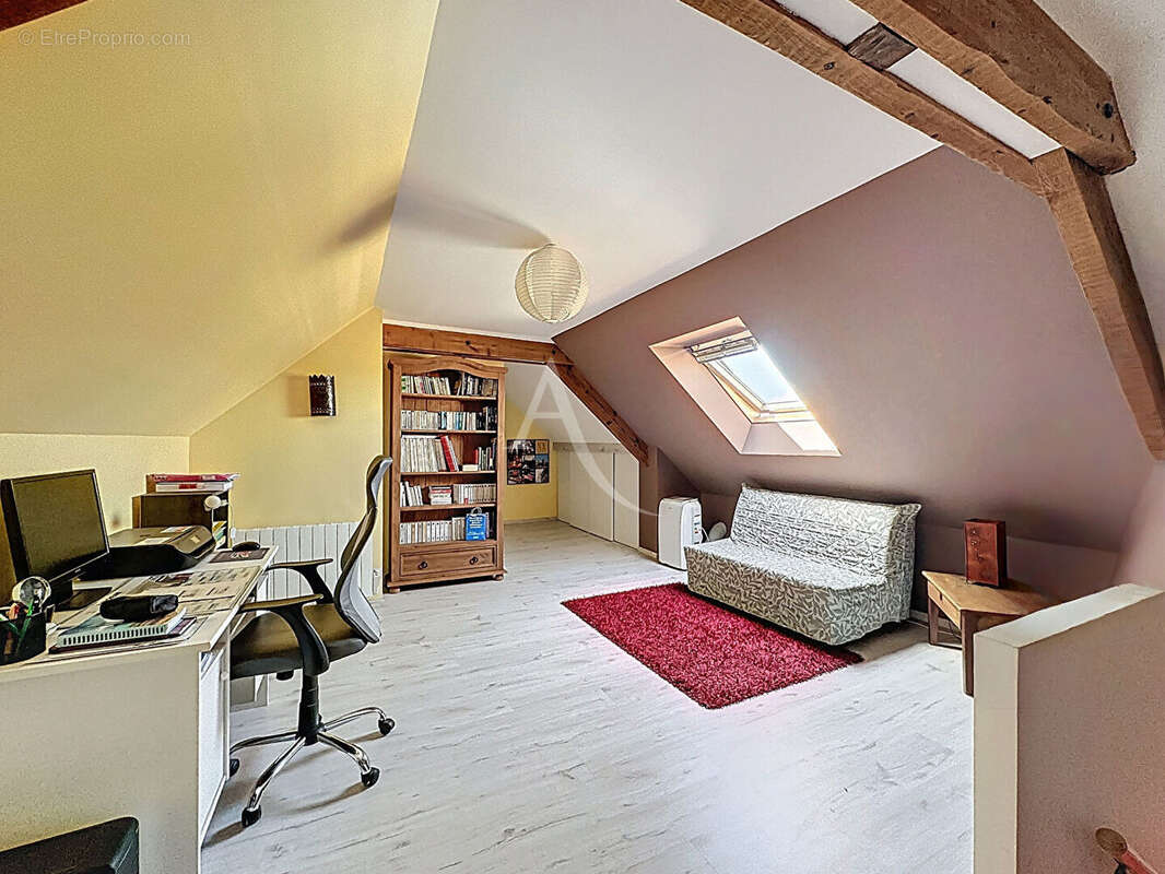 Maison à BEAUFORT-EN-VALLEE