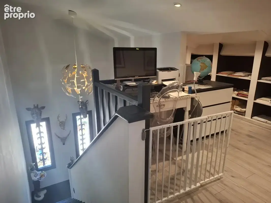 Propriété de charme avec piscine et près de 2 hectares - La Verdière - photo 14