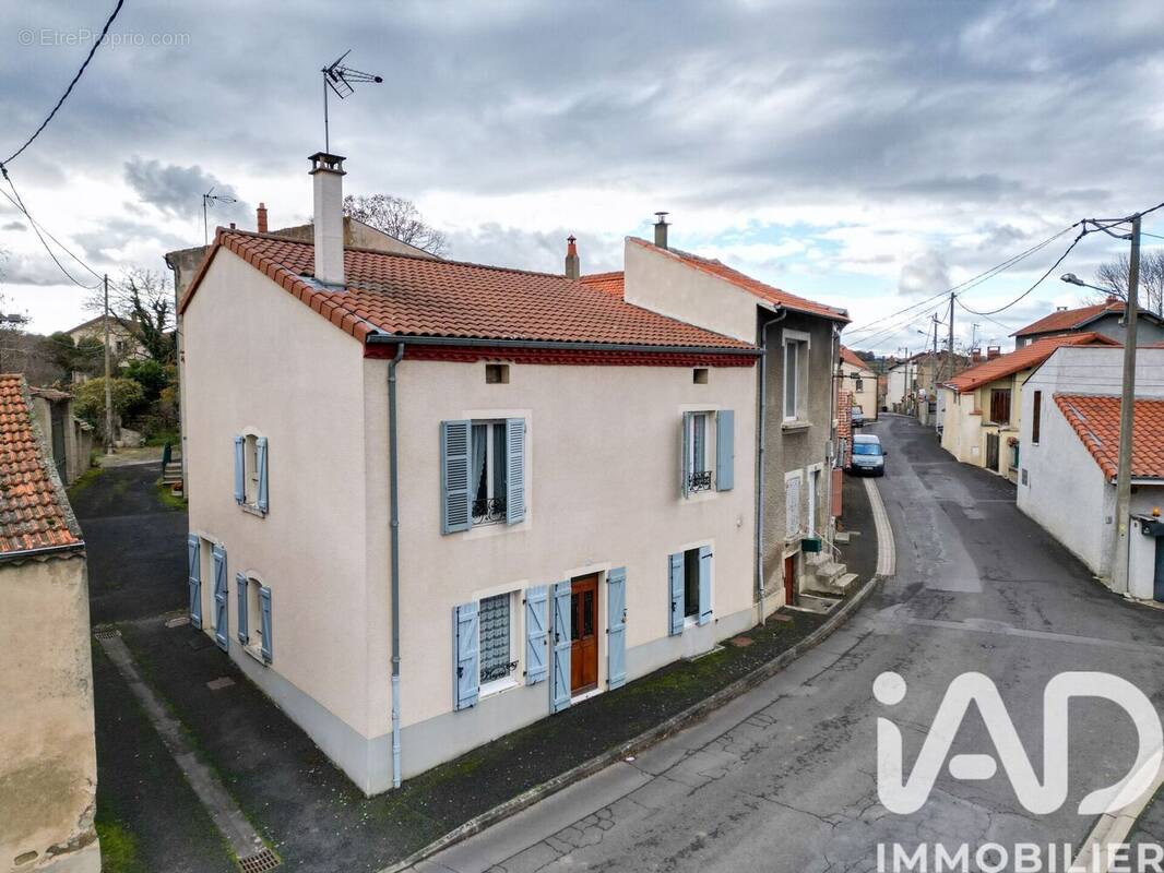 Photo 1 - Maison à BRASSAC-LES-MINES