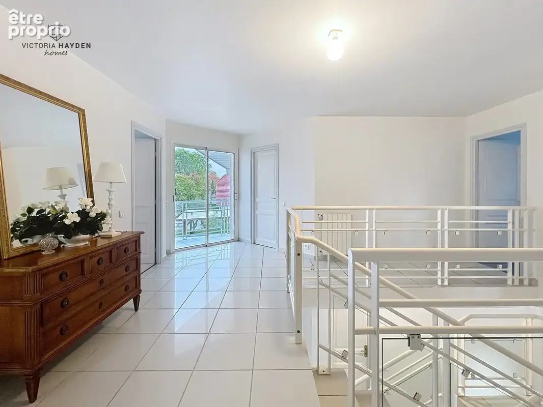 Maison 5 pièces 163 m² à vendre à Pau (64000) - photo 5