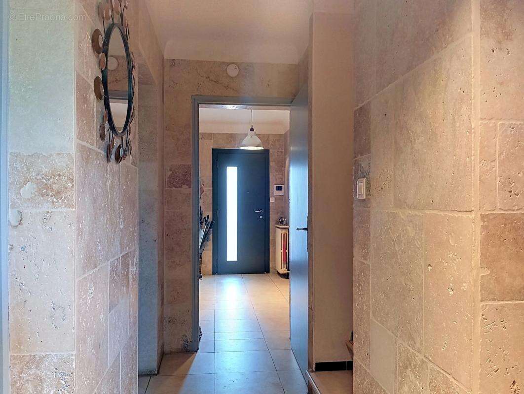 Exclusivité - Magnifique maison de 200m2 - Carpentras - photo 5