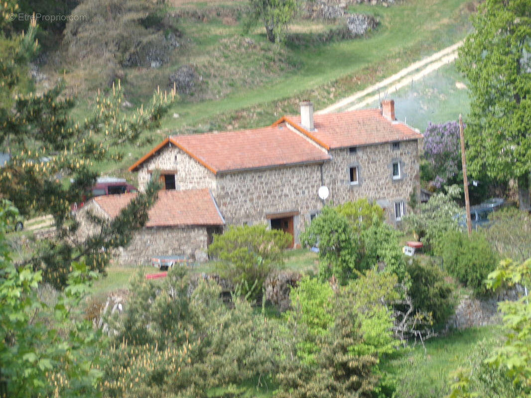 Maison à ROCHEPAULE