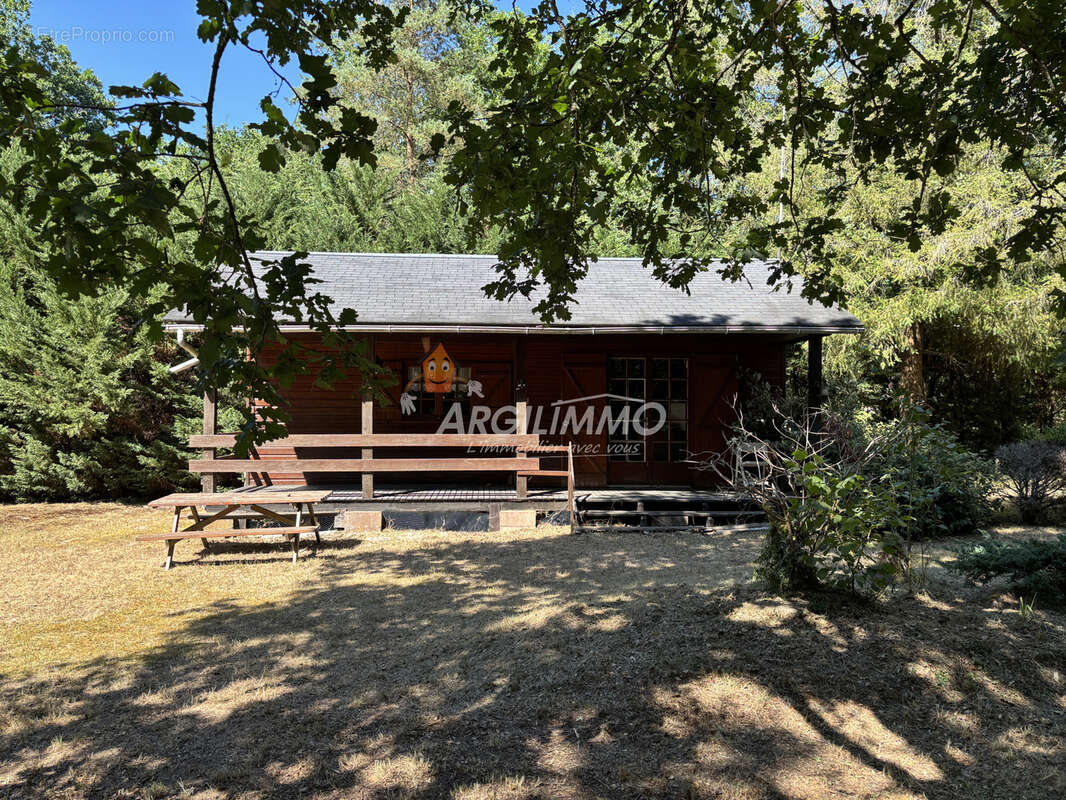Chalet avec dépendances entre nature et tranquillité - photo 8