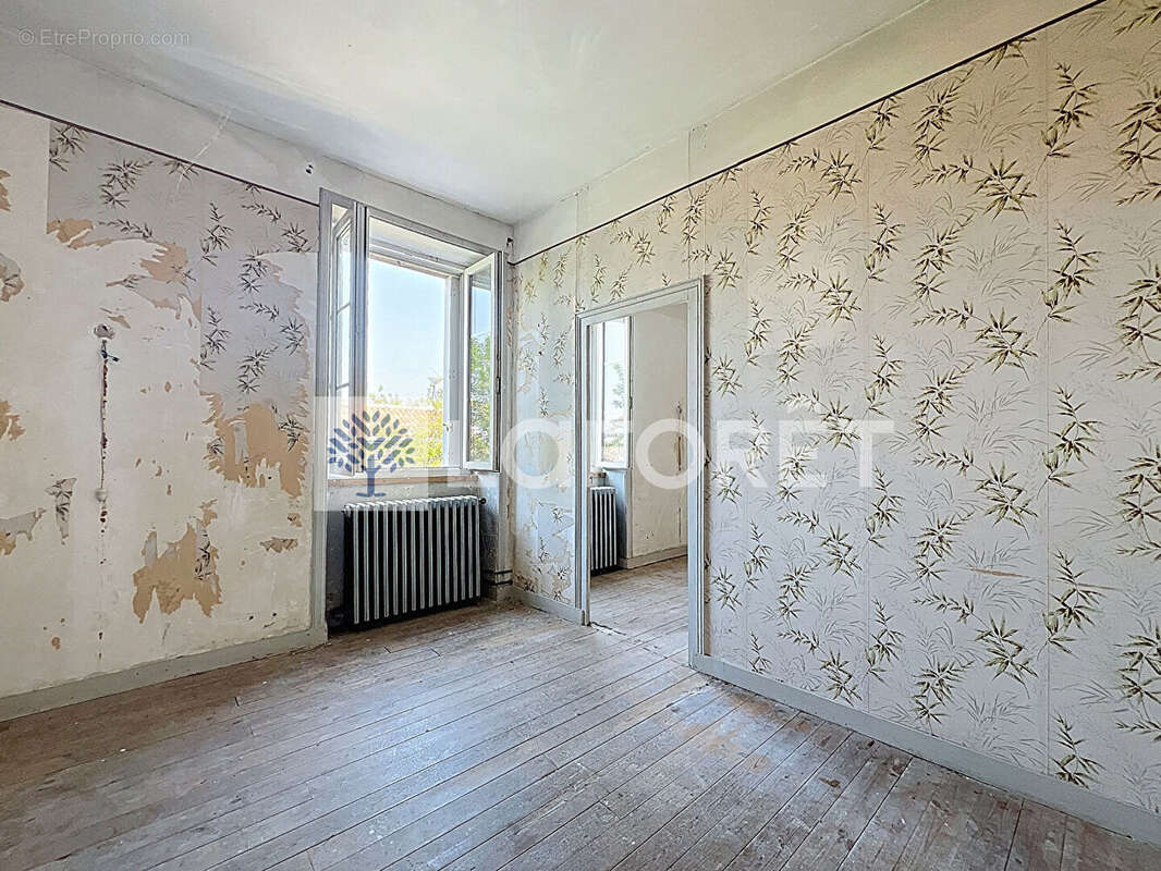 Maison à SAINT-LOUP-LAMAIRE