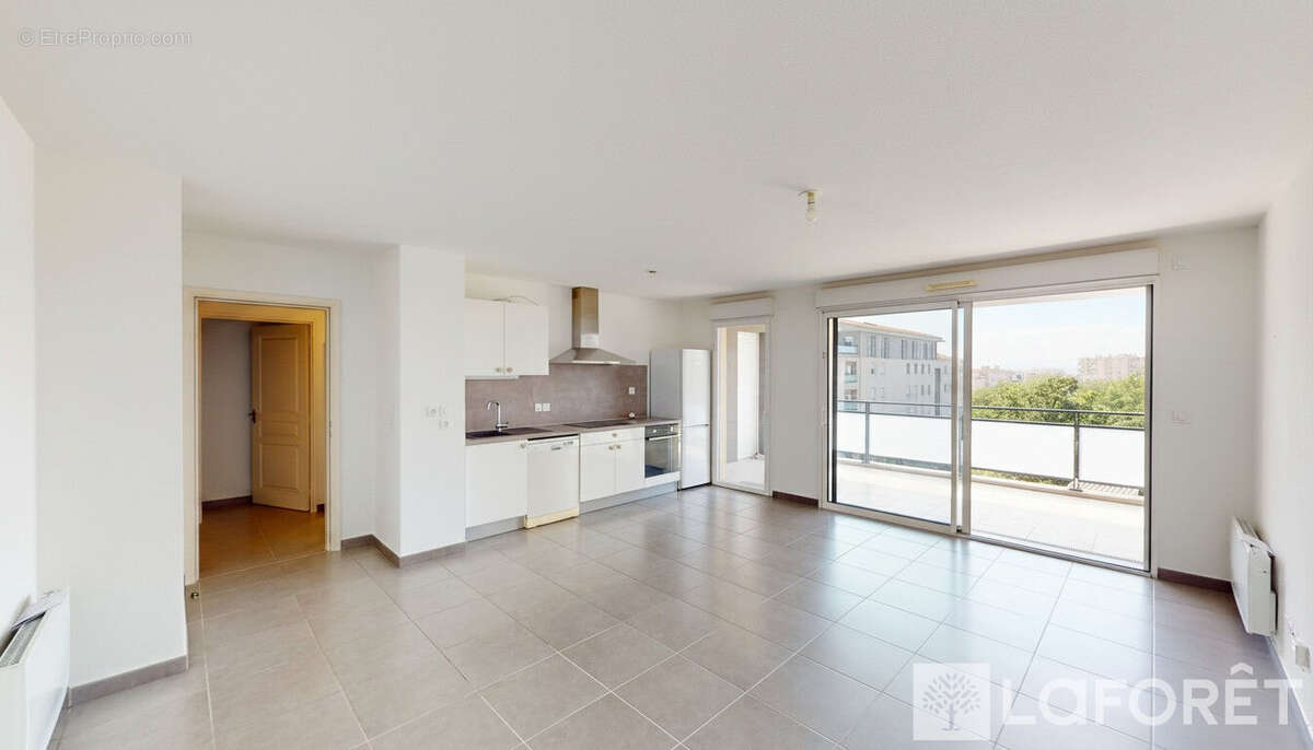Appartement Saint Raphael 3 pièce(s) 74,8 m2 - photo 2