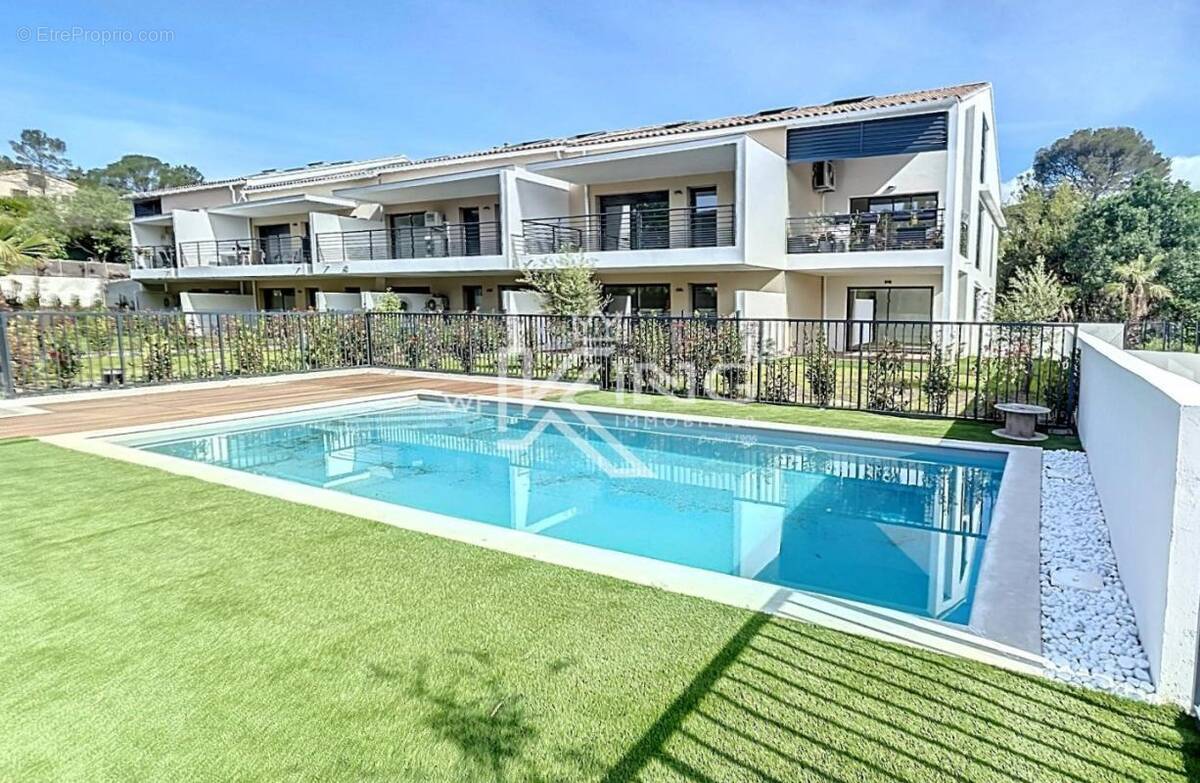 Appartement à SAINT-RAPHAEL