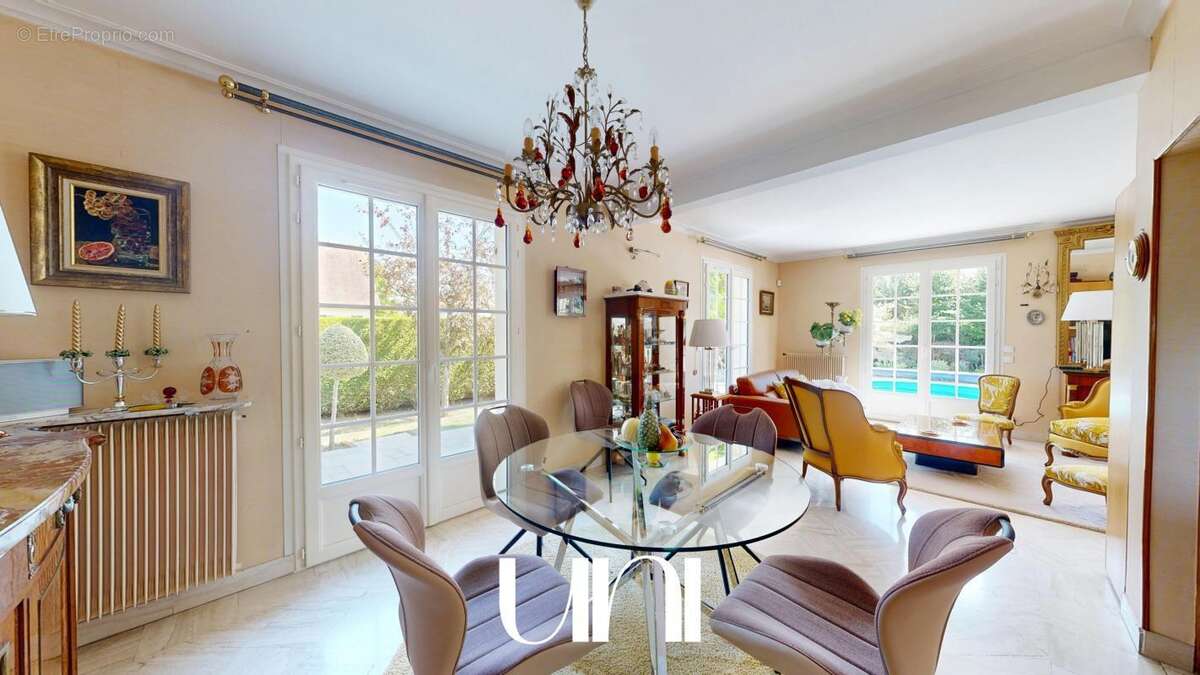 Maison 6 pièces 142m2 avec piscine - Colomby-Anguerny - photo 12